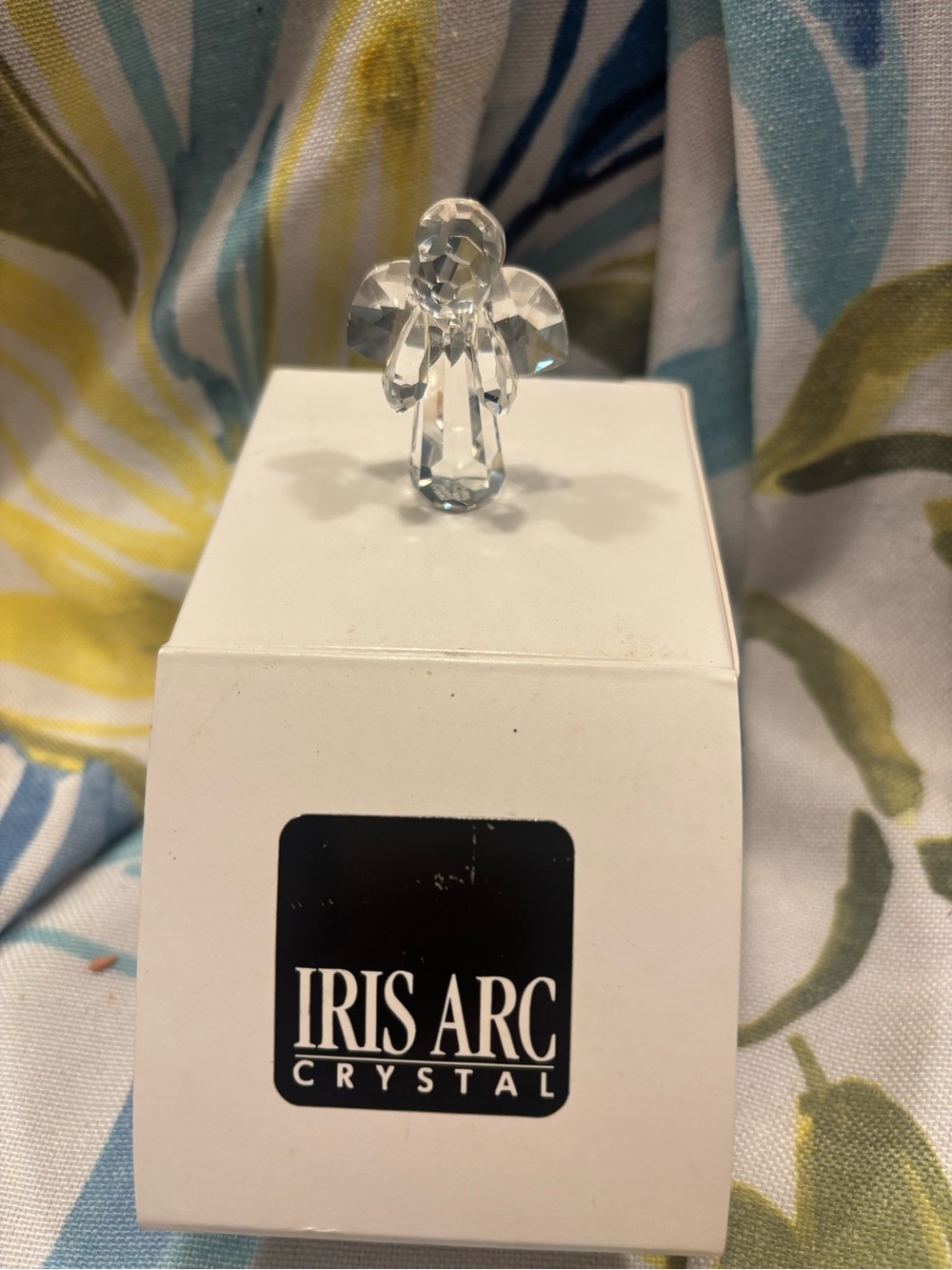 Iris Arc Vintage Clear Angel Figurine - Clear Glass Accent